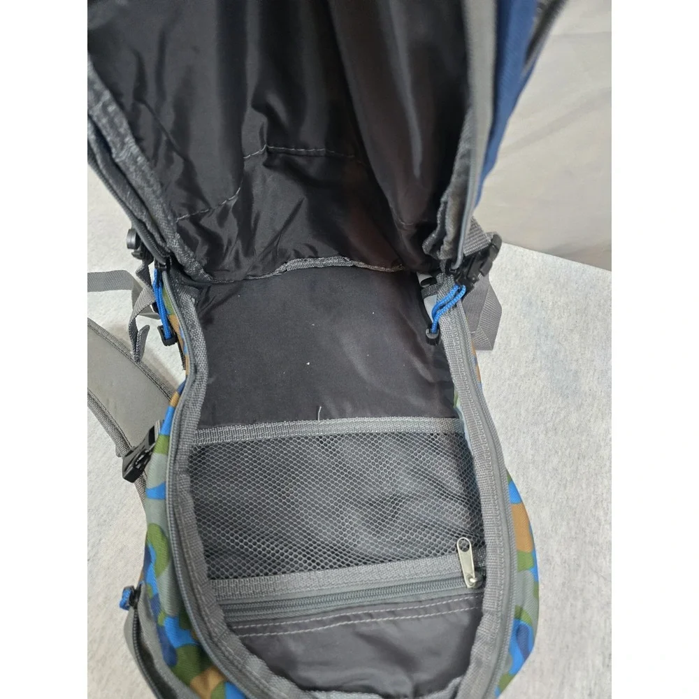a Coleman Kids' Hydration Backpack Hiking/Daypack 1-liter